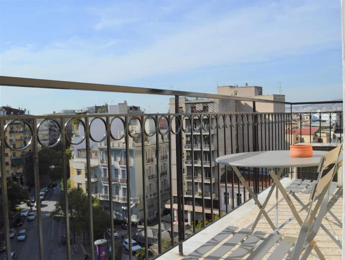 Vintage, Spacious Apartment In The Heart Of Athens! Ngoại thất bức ảnh