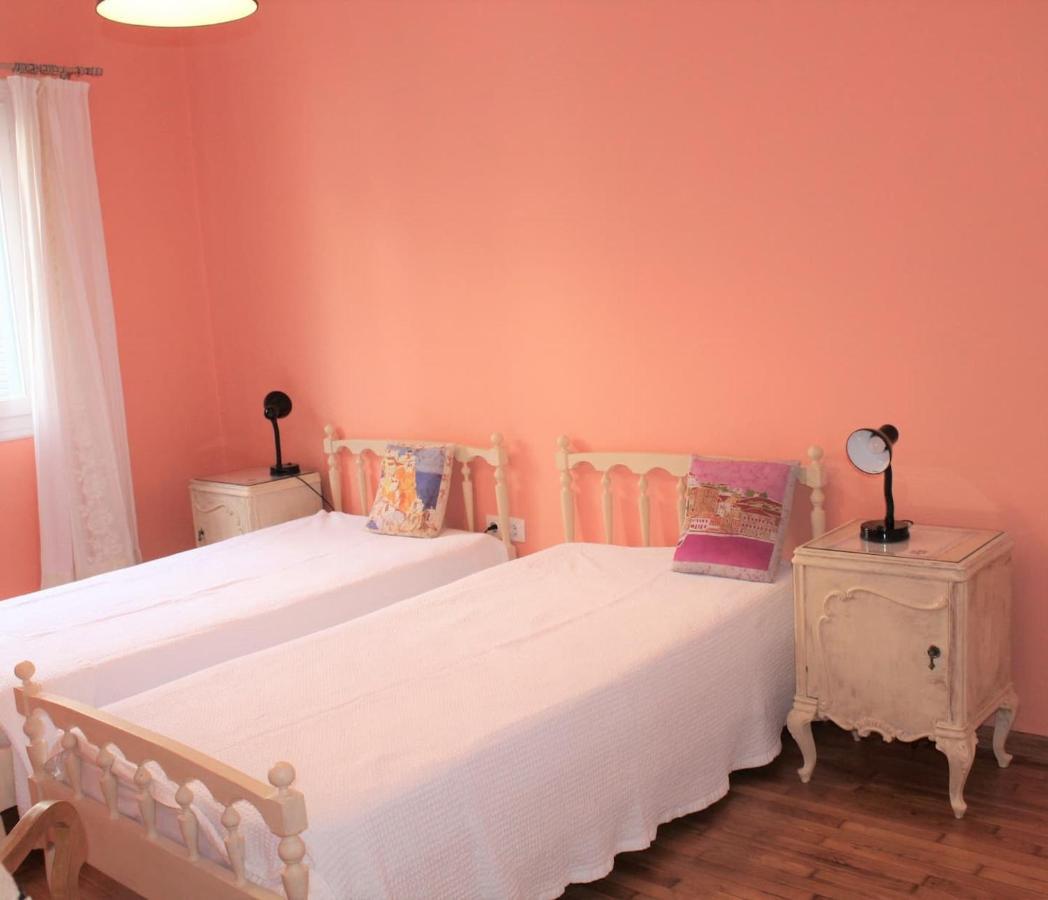 Vintage, Spacious Apartment In The Heart Of Athens! Ngoại thất bức ảnh